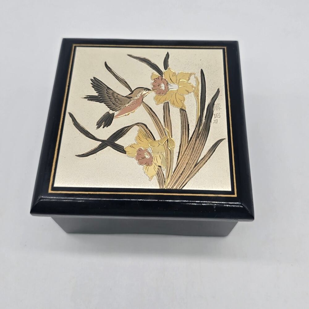 VTG Westland Art of Chokin Black Lacquer Hummingbird Music Box Edeleweiss MCM